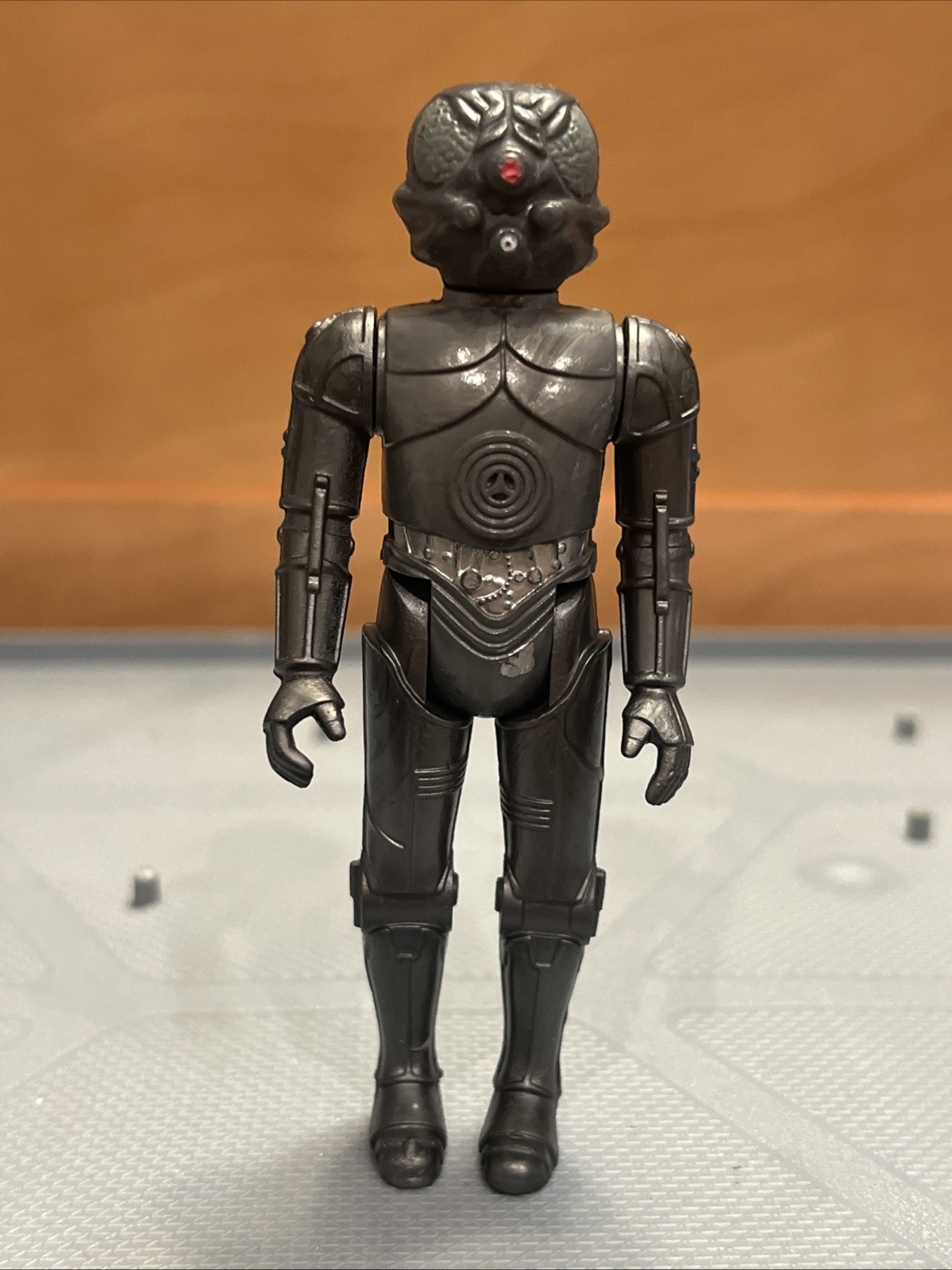Zuckuss sold