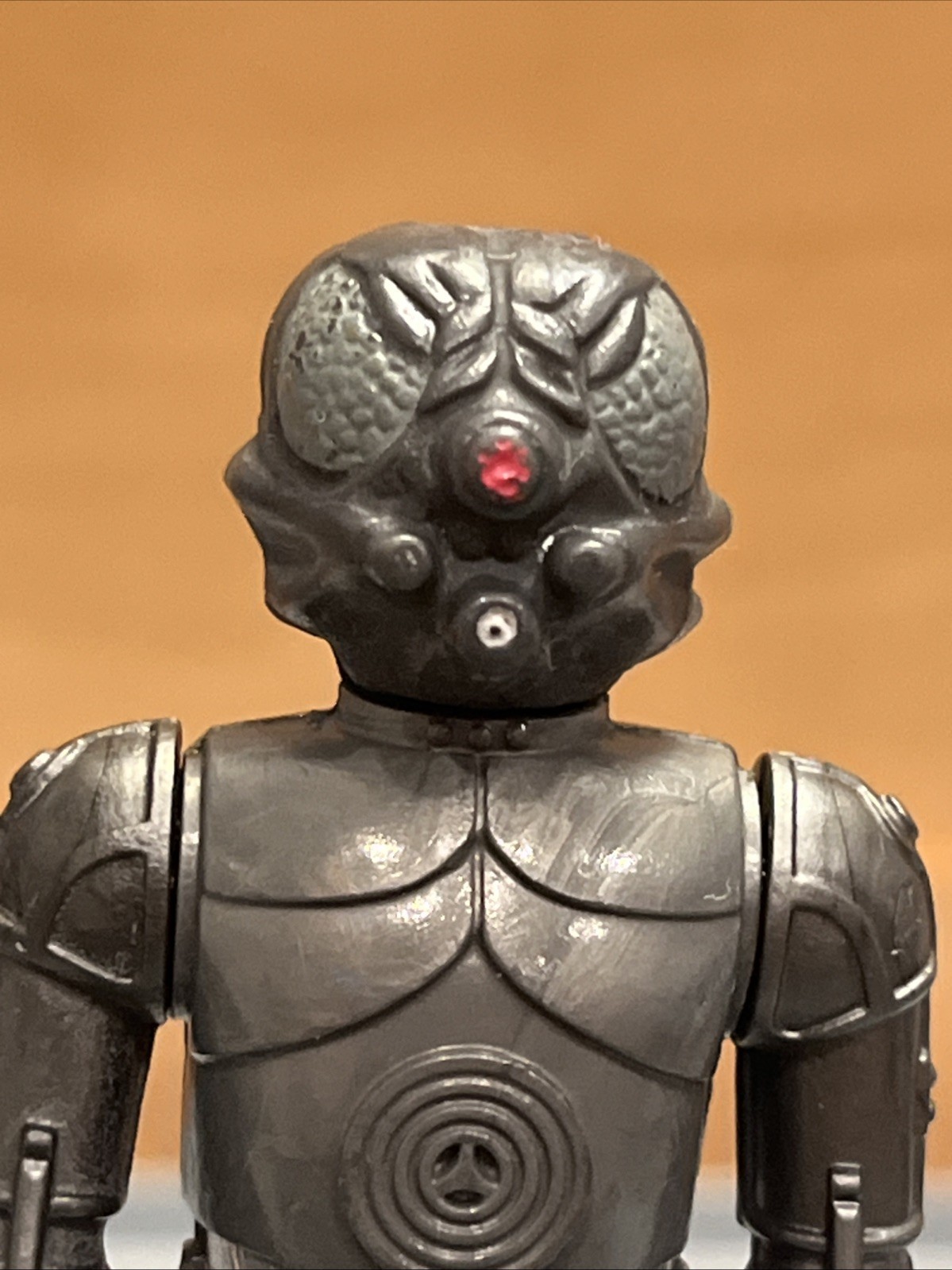 Zuckuss sold