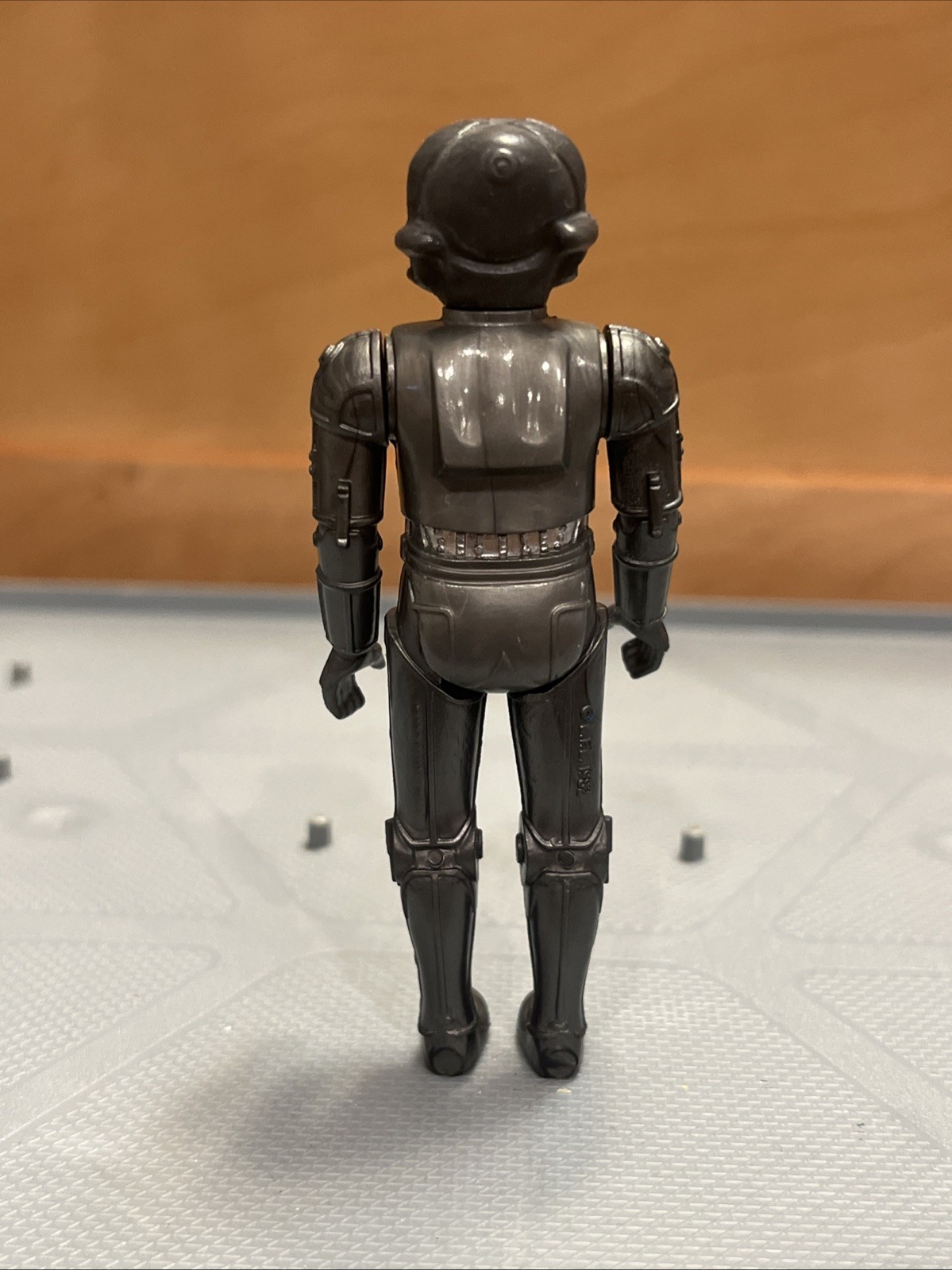 Zuckuss sold