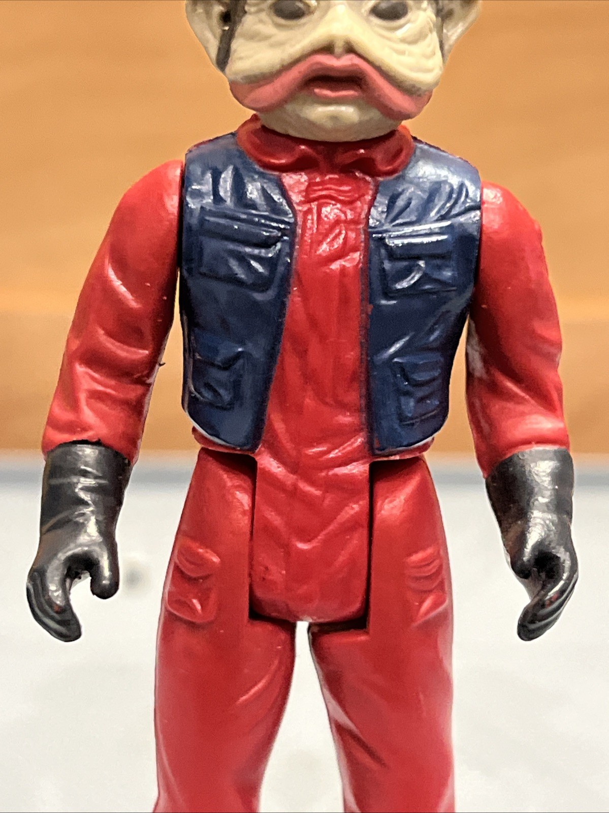 Nien Nunb sold