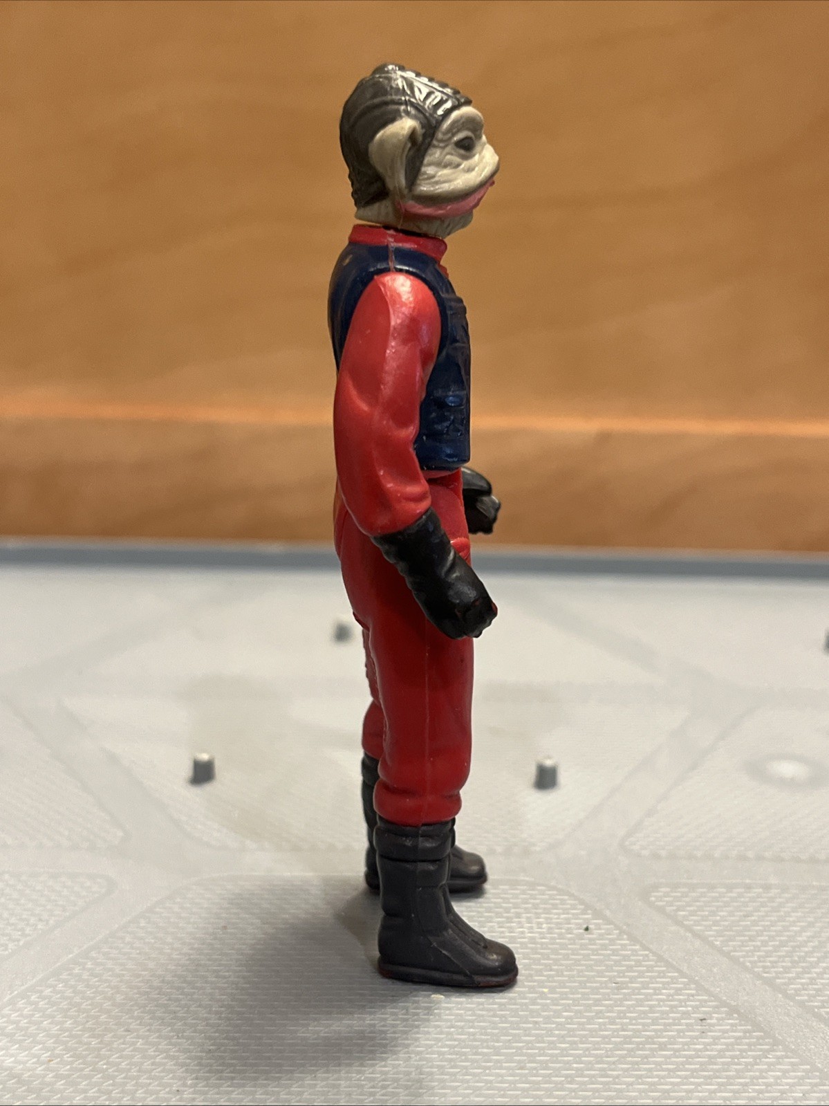 Nien Nunb sold