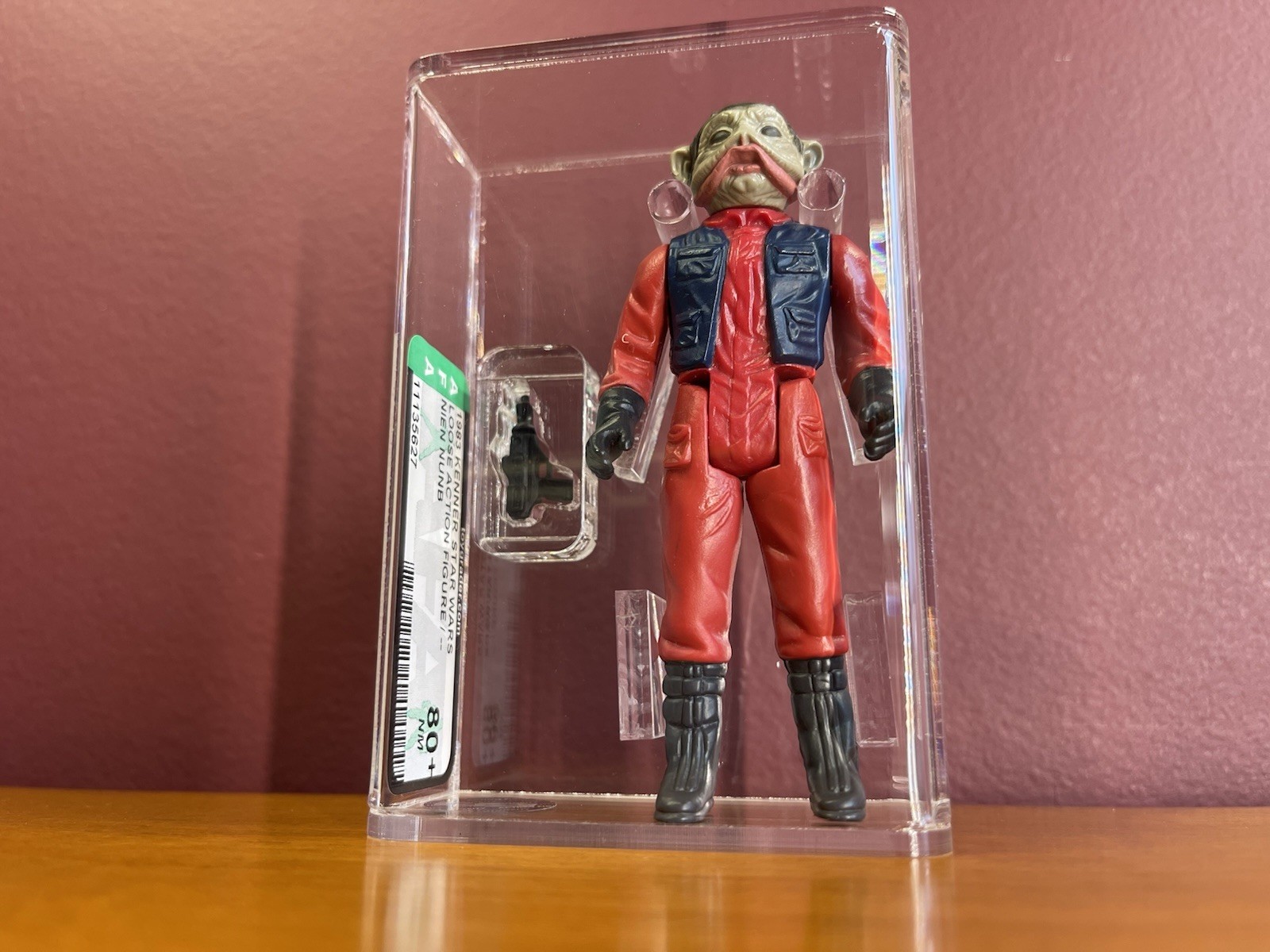 Nien Nunb sold