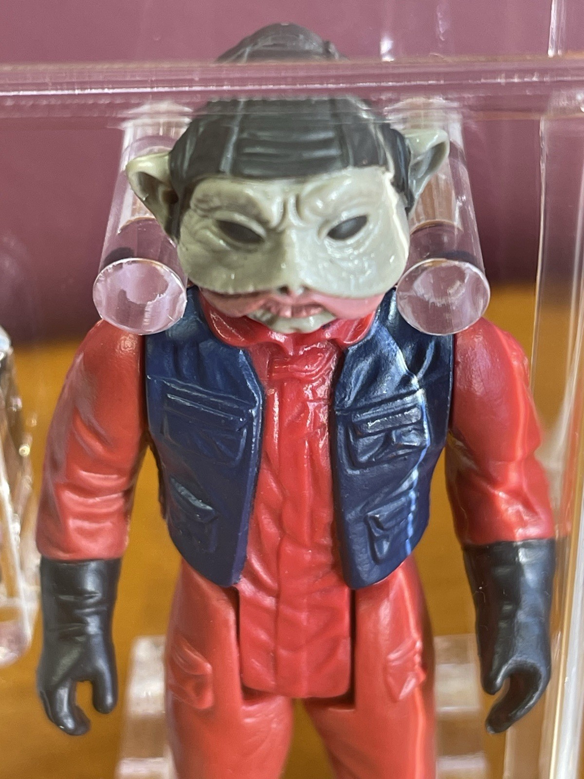 Nien Nunb sold