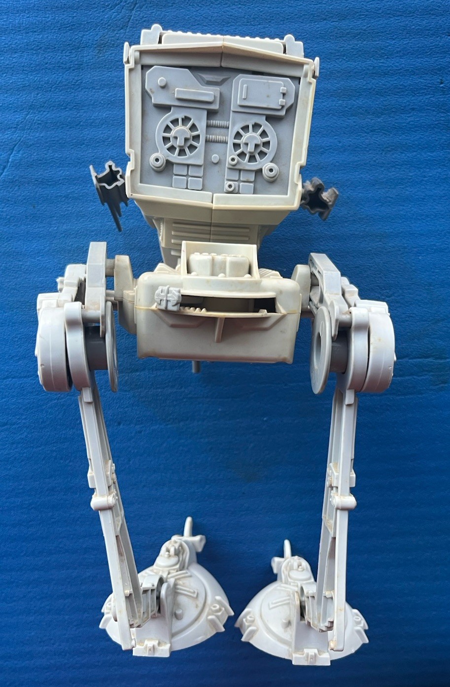 Scout Walker (AT-ST) sold
