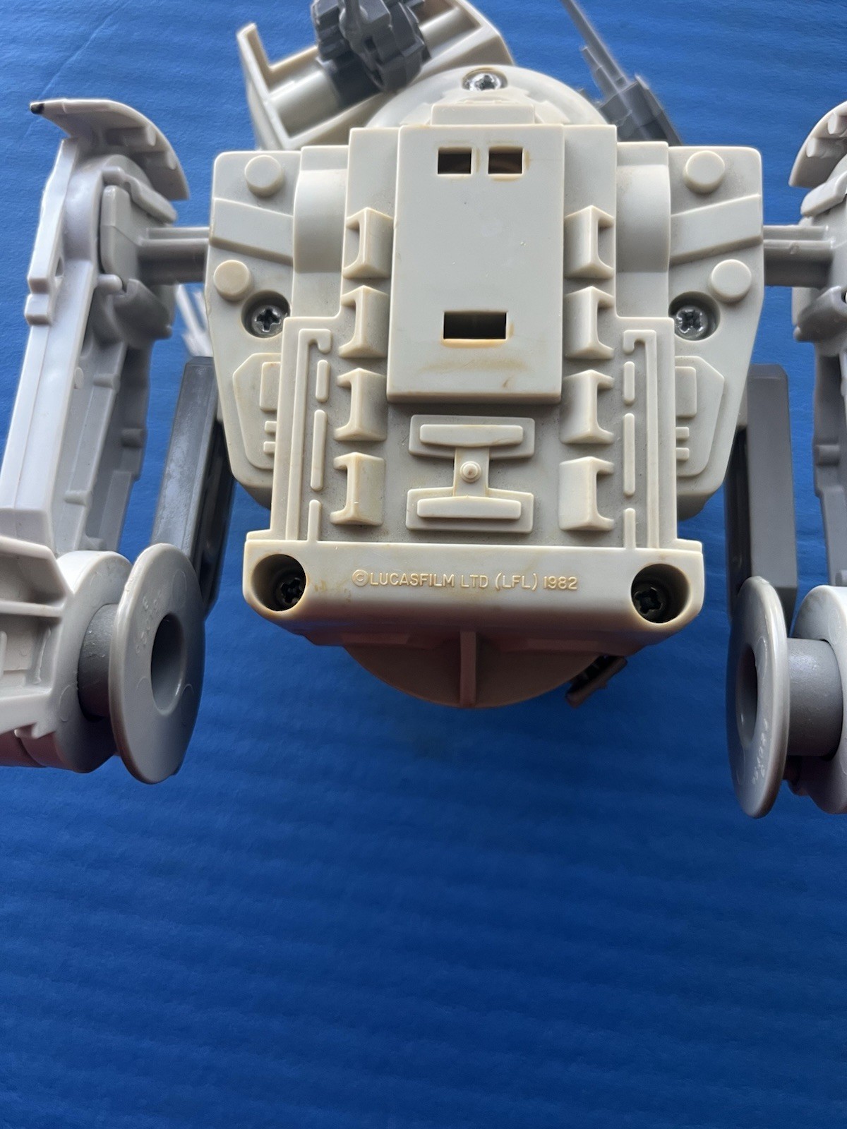 Scout Walker (AT-ST) sold