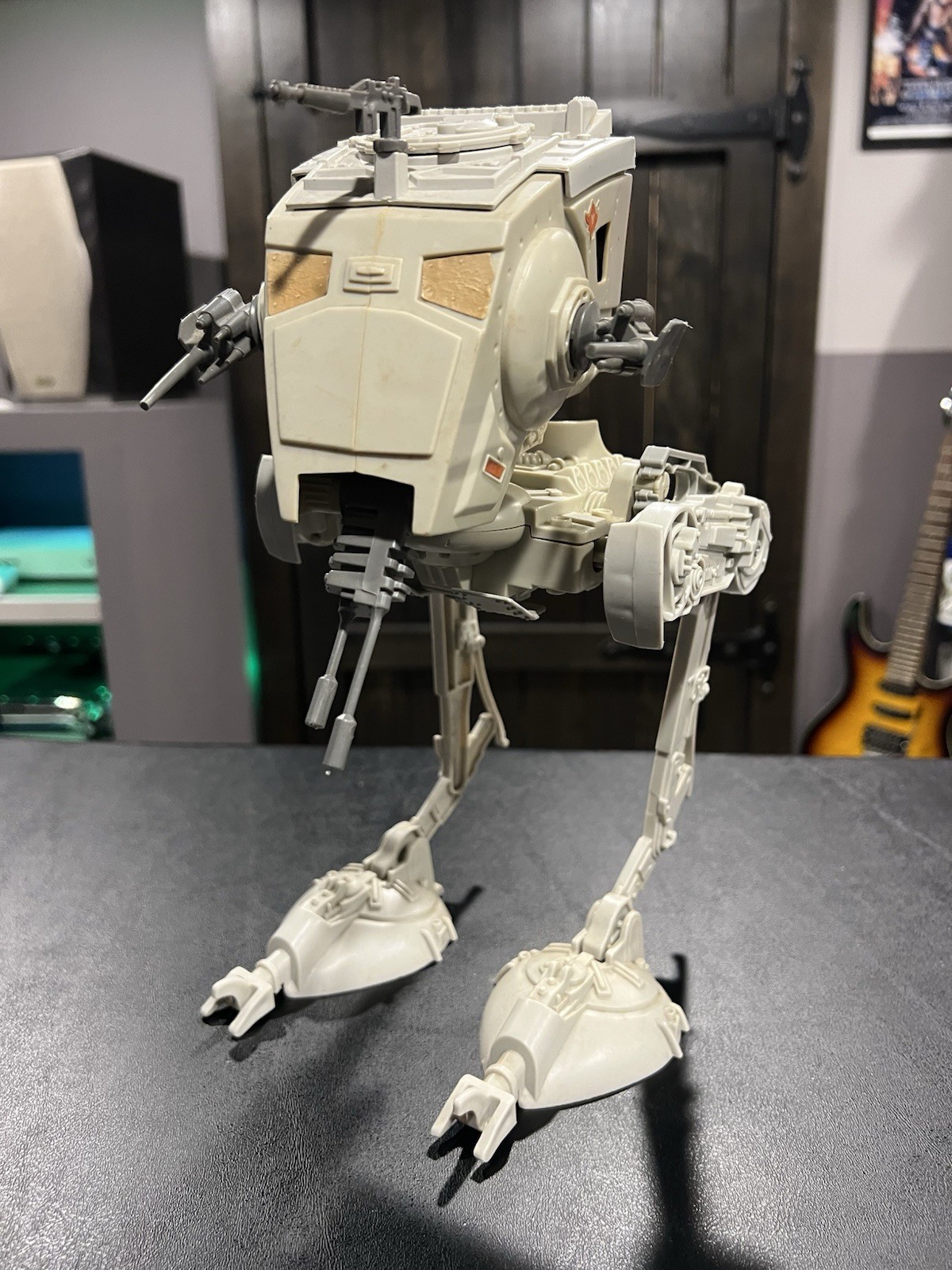 Scout Walker (AT-ST) sold
