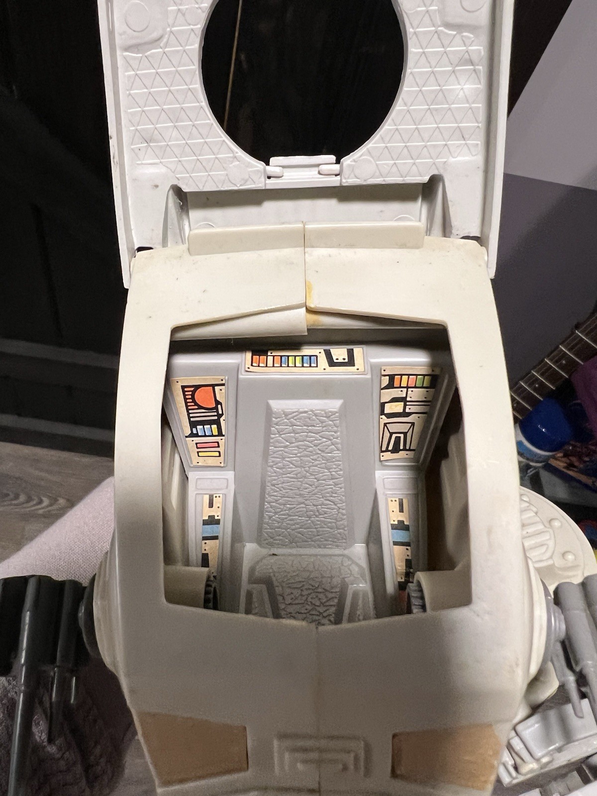 Scout Walker (AT-ST) sold