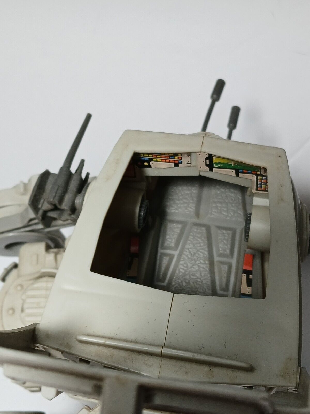 Scout Walker (AT-ST) sold