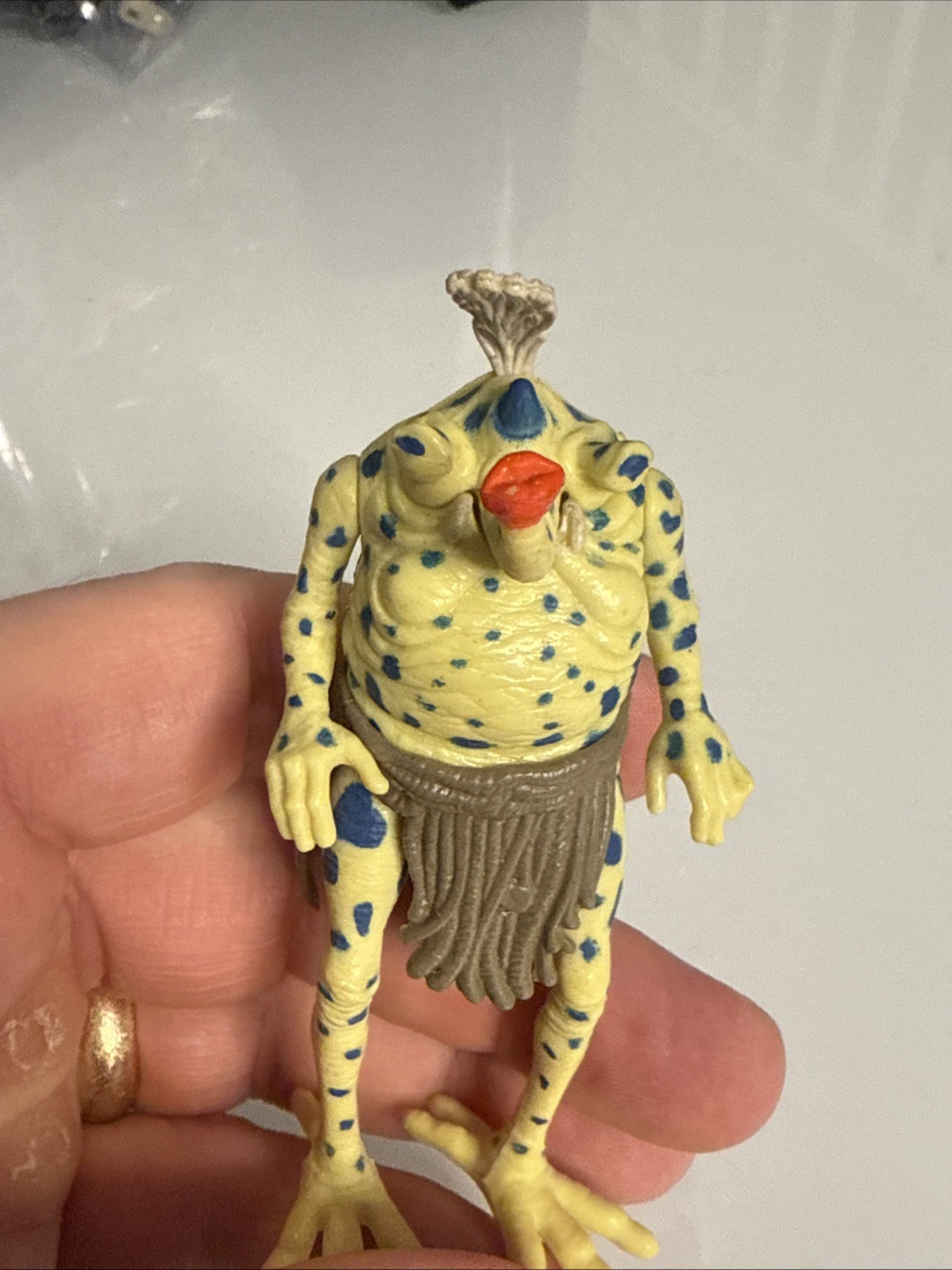 Sy Snootles sold