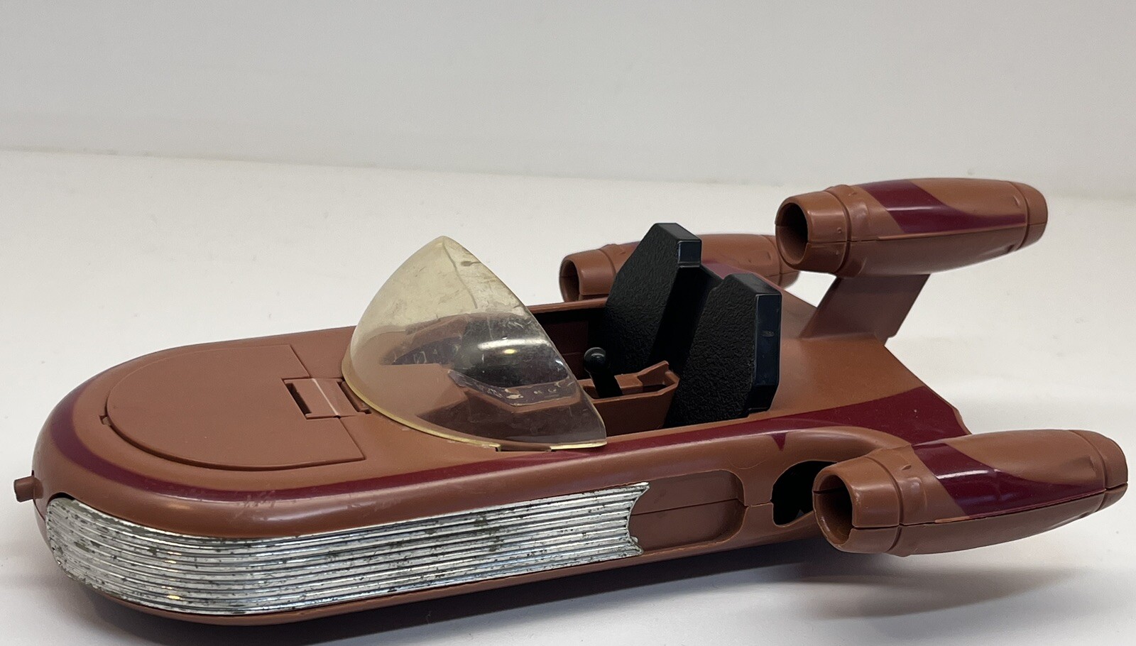Landspeeder sold