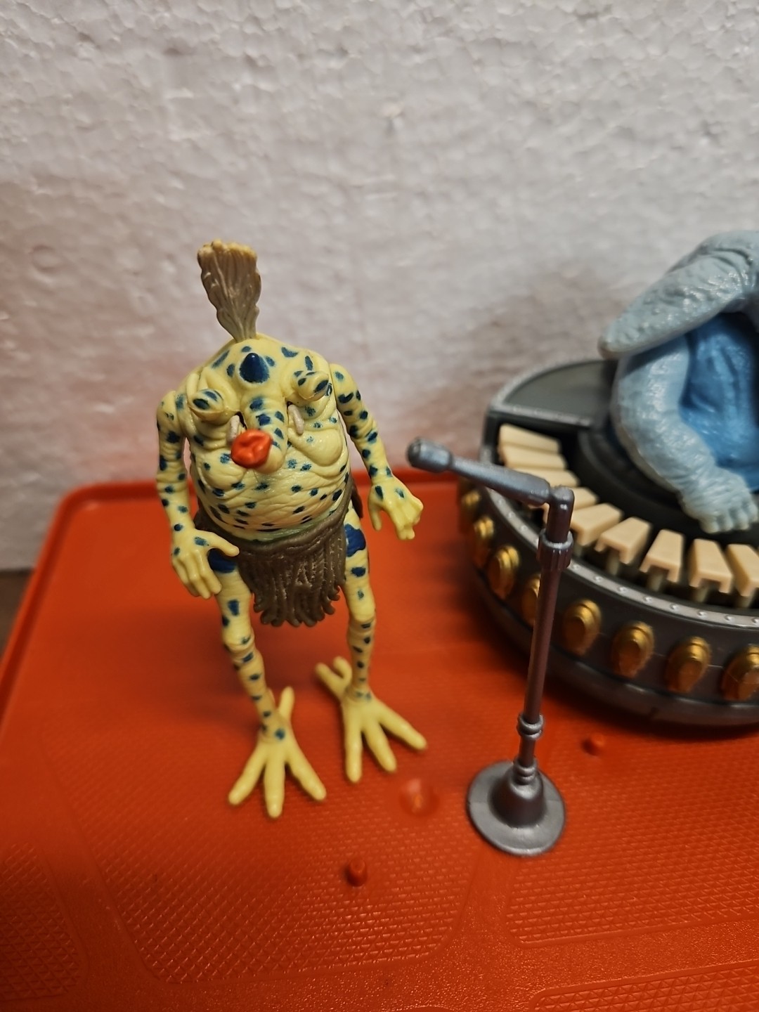 Sy Snootles & The Rebo Band sold