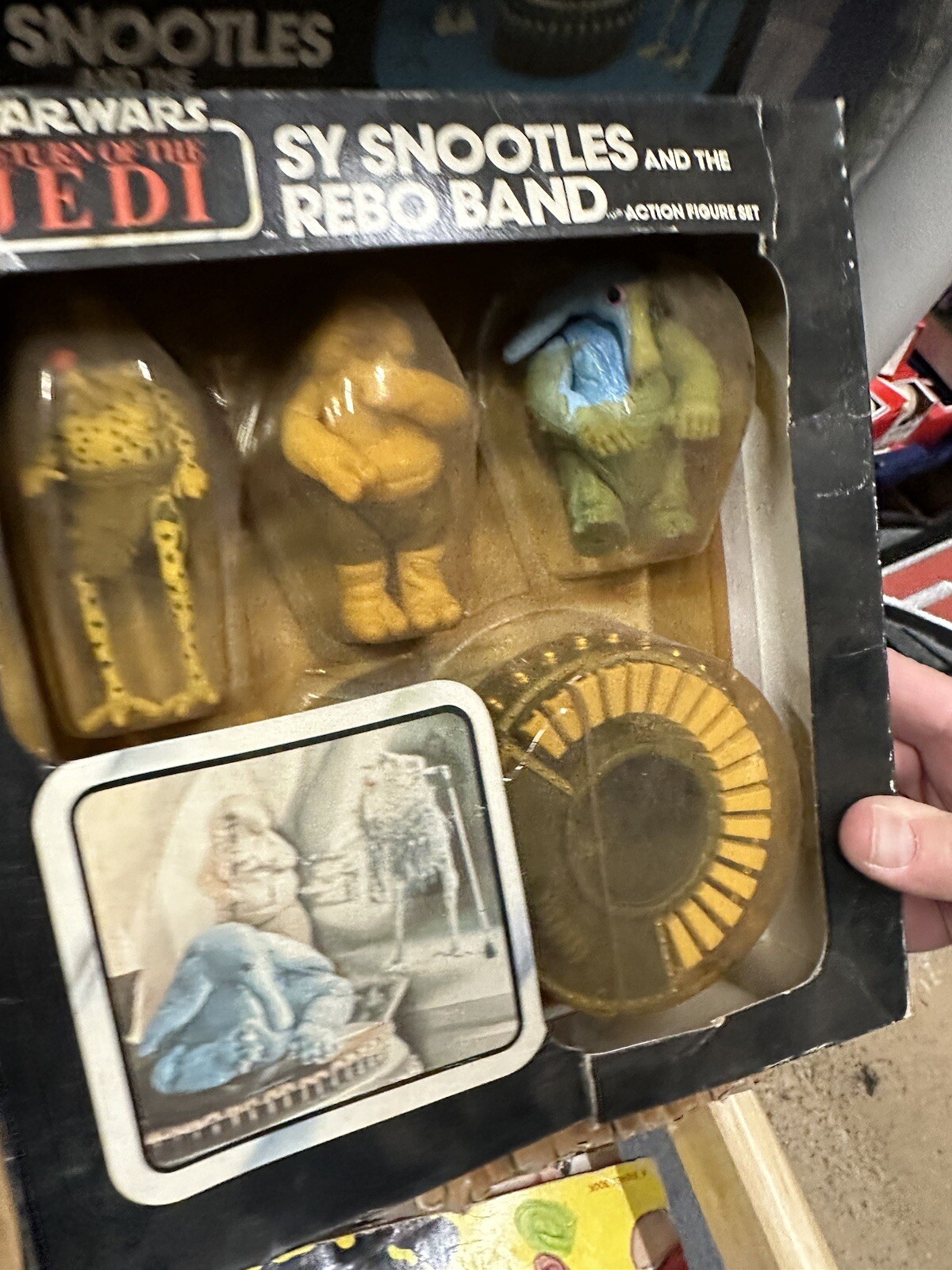 Sy Snootles & The Rebo Band sold