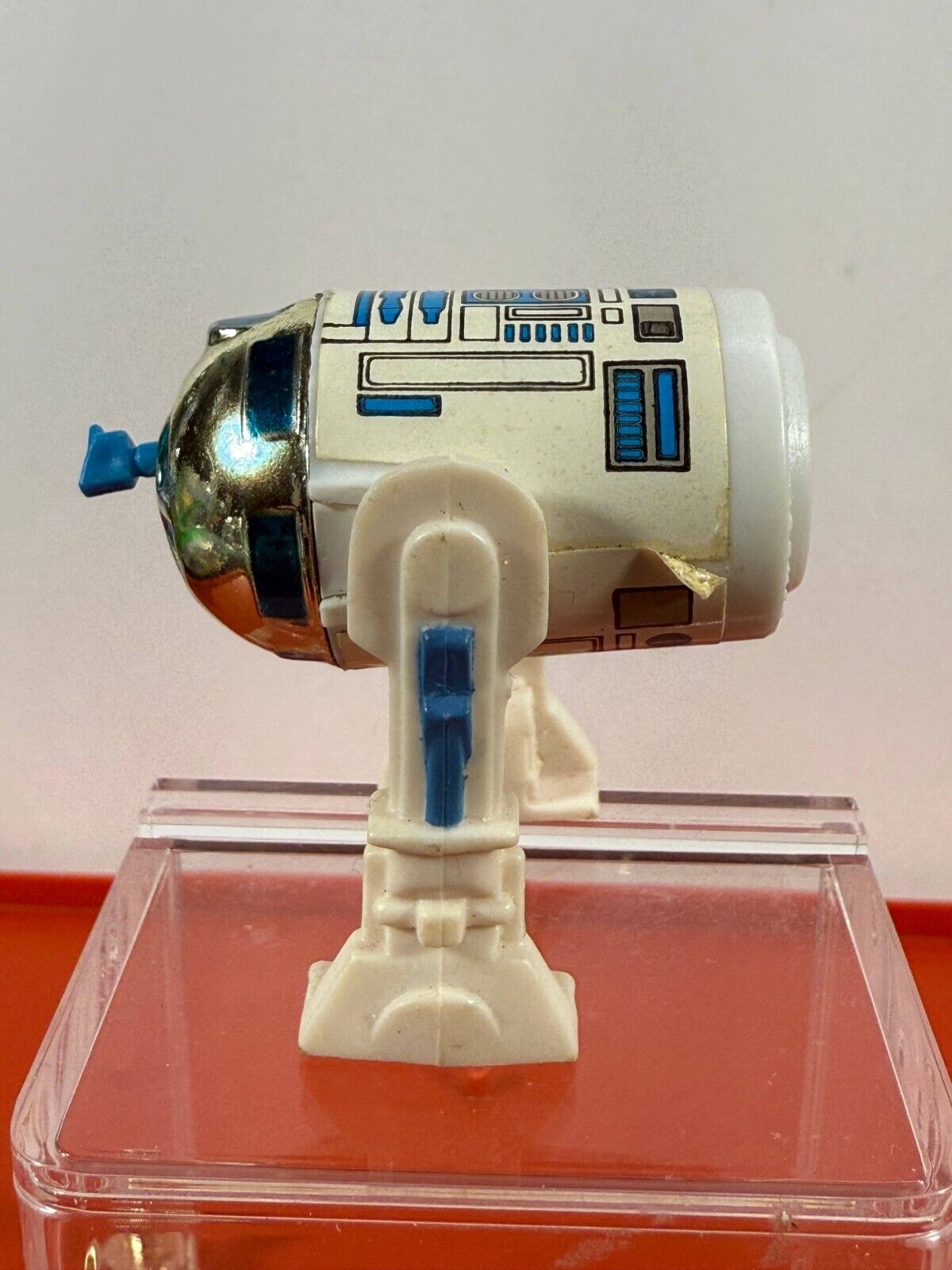 R2-D2 (Artoo-Detoo) (with Sensorscope) sold