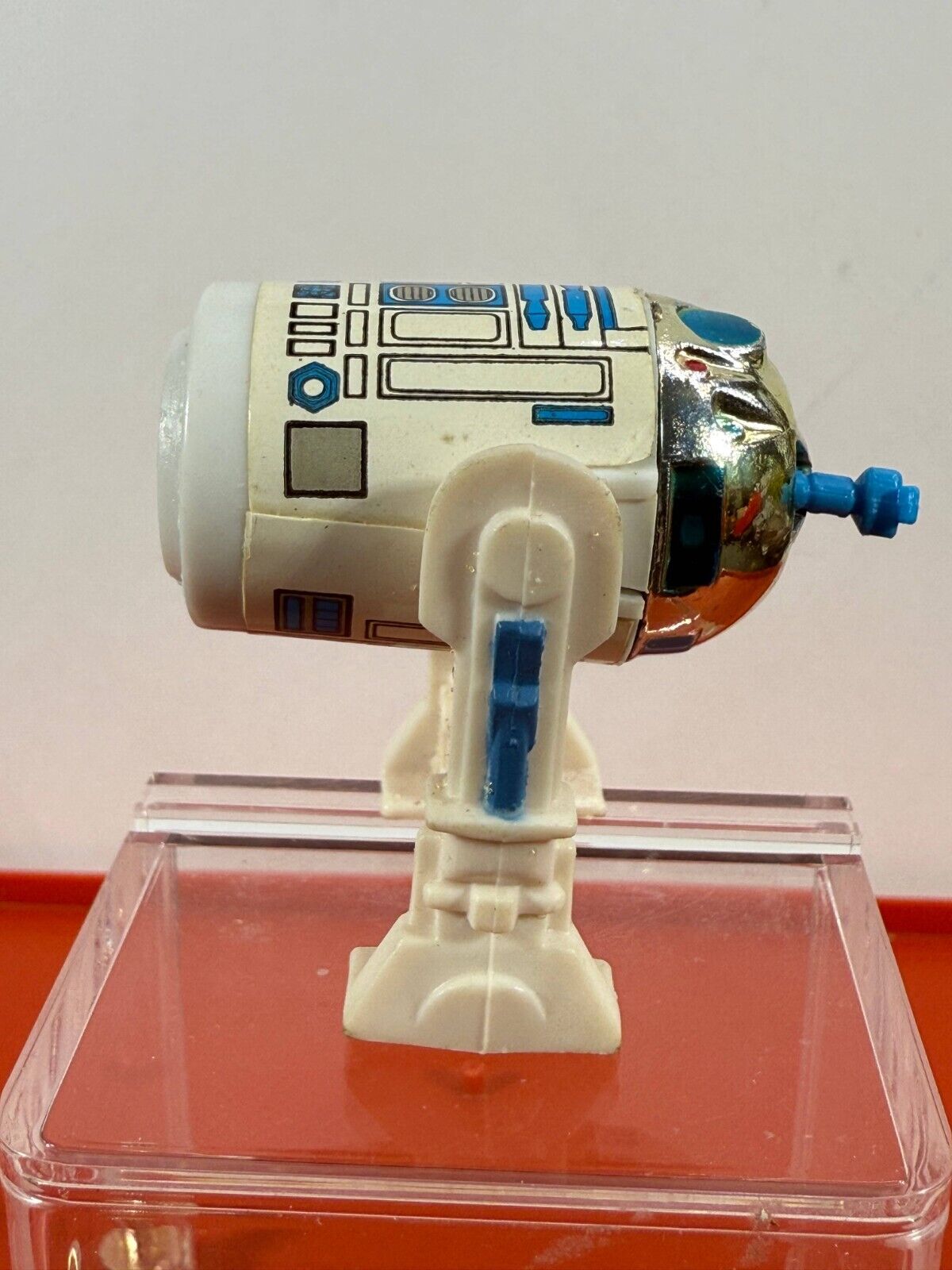 R2-D2 (Artoo-Detoo) (with Sensorscope) sold