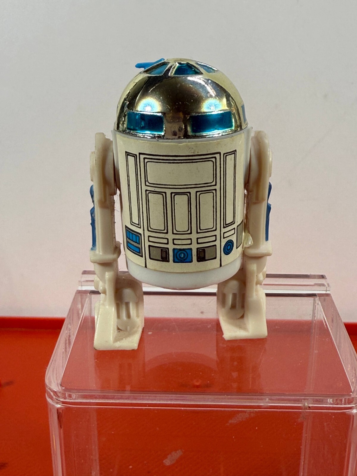 R2-D2 (Artoo-Detoo) (with Sensorscope) sold