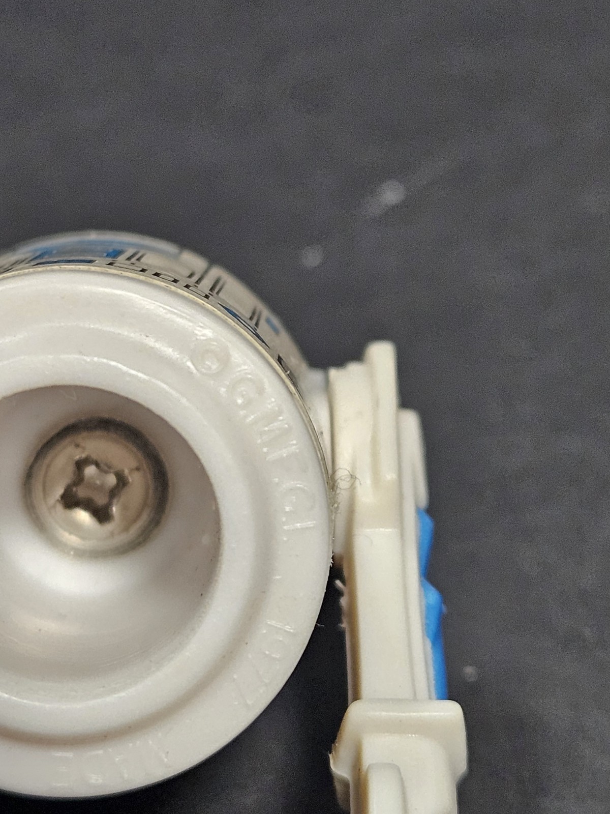 R2-D2 (Artoo-Detoo) (with Sensorscope) sold