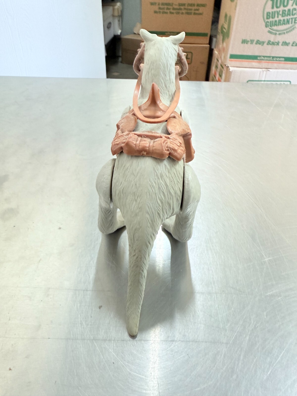 Tauntaun (closed belly) sold
