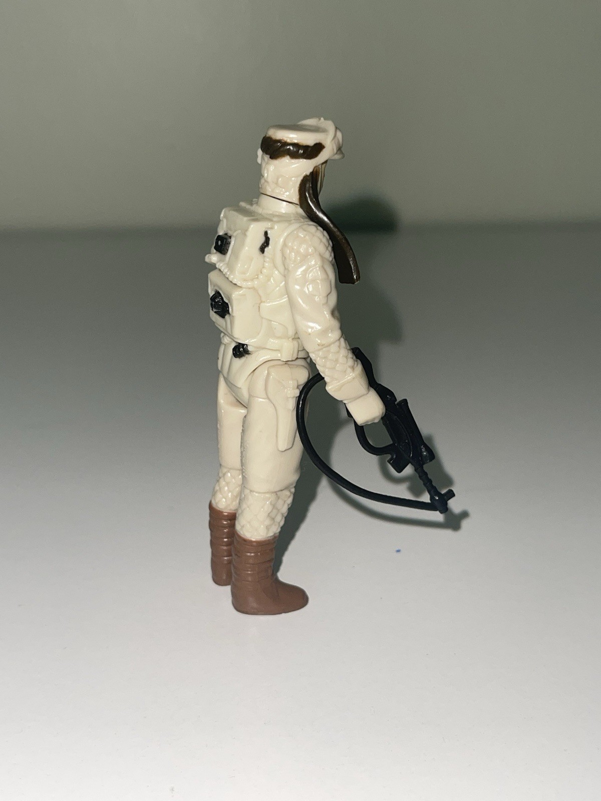 Rebel Commander sold