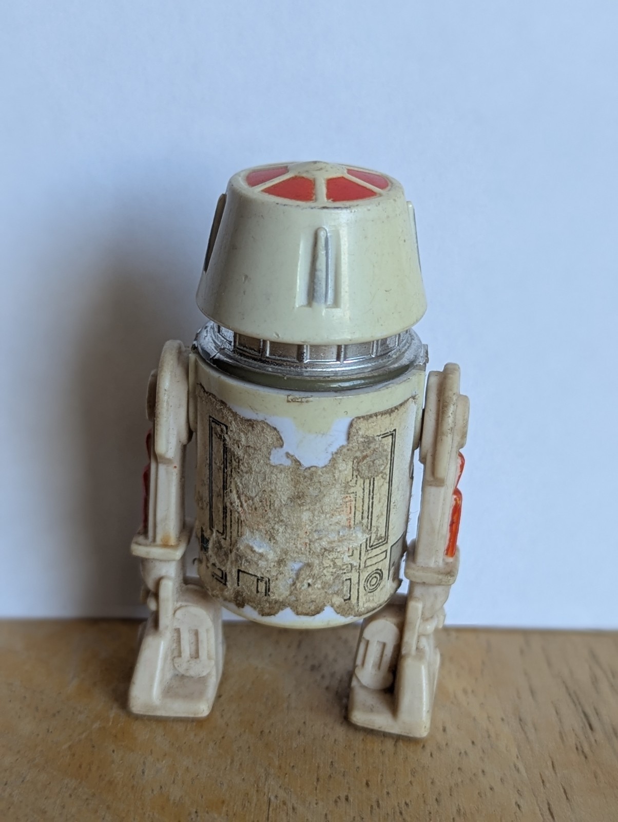 R5-D4 (Arfive-Defour) sold