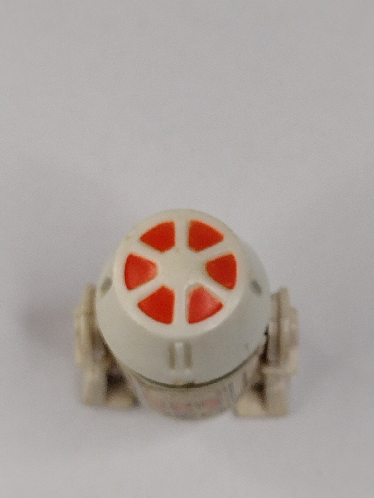 R5-D4 (Arfive-Defour) sold