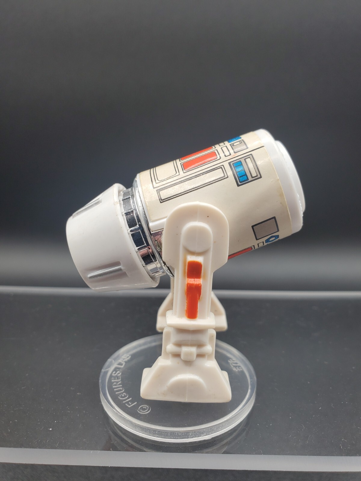 R5-D4 (Arfive-Defour) sold