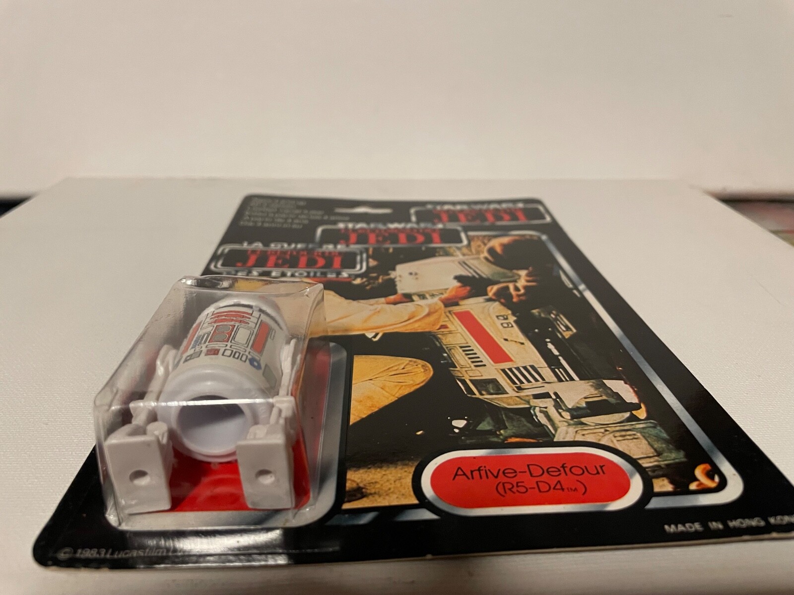 R5-D4 (Arfive-Defour) sold