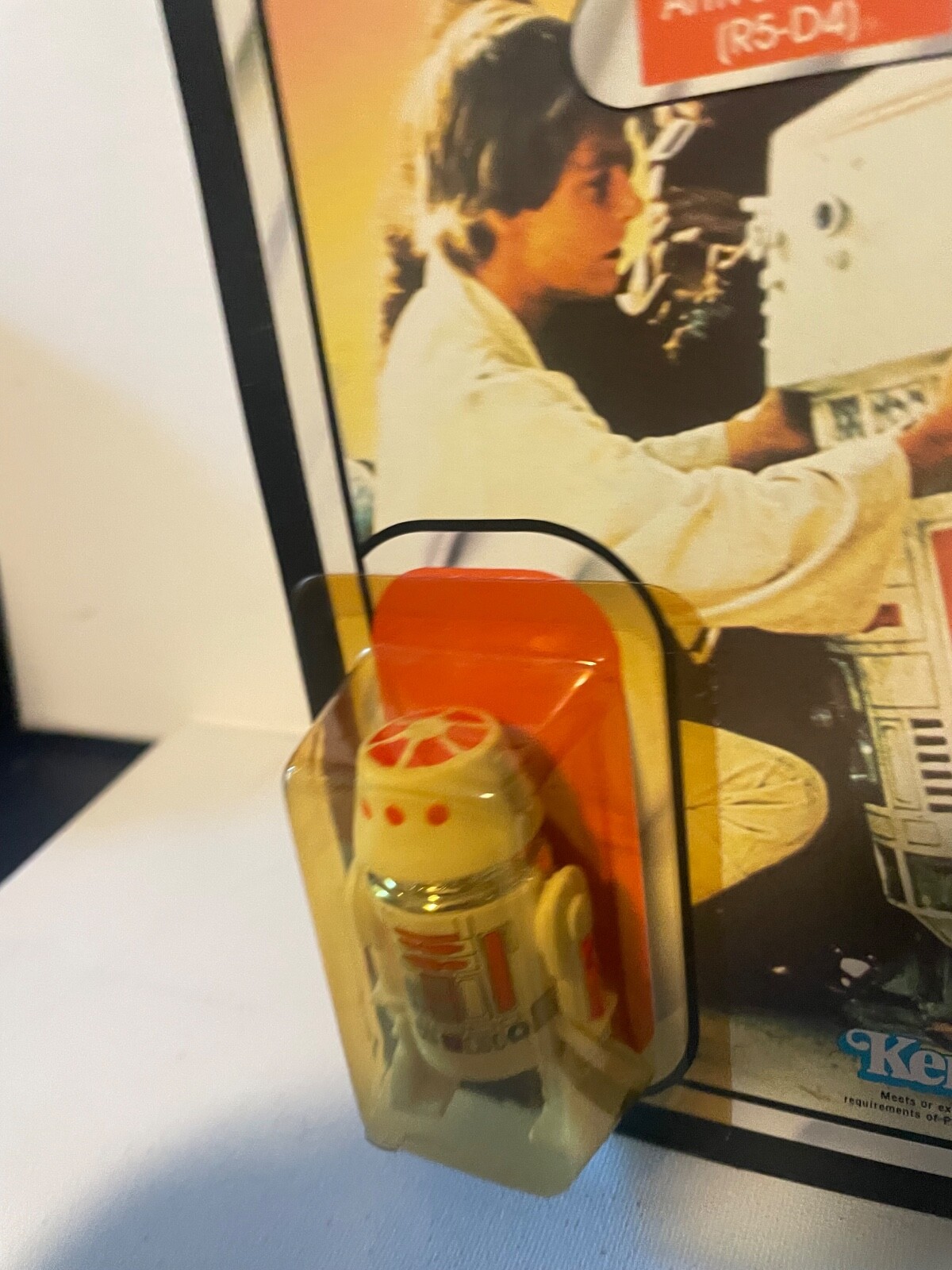 R5-D4 (Arfive-Defour) sold