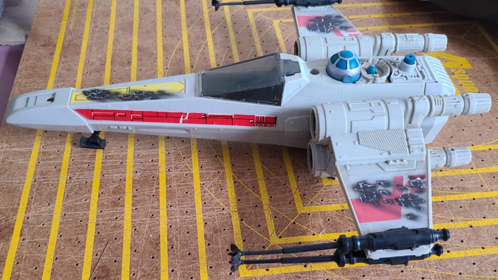 X-Wing Fighter (Battle Damaged) sold