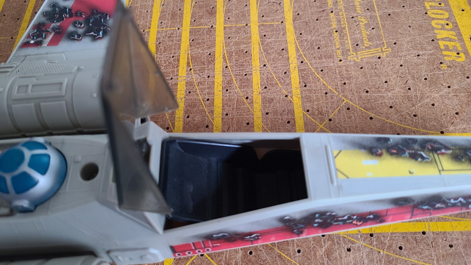 X-Wing Fighter (Battle Damaged) sold