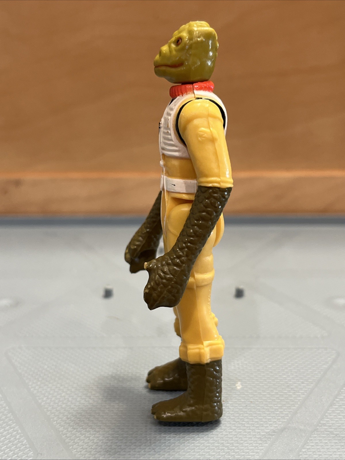 Bossk (Bounty Hunter) sold
