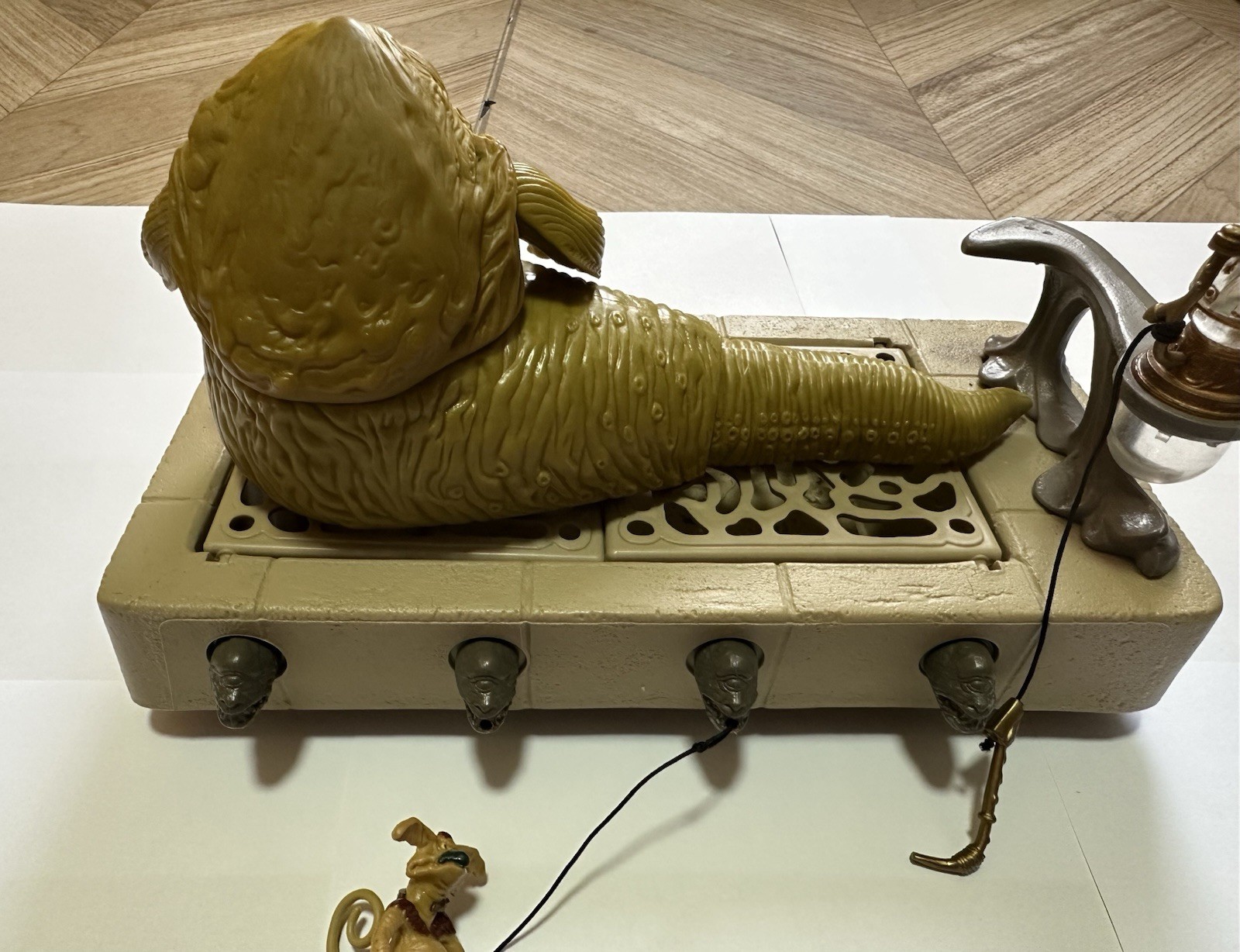Jabba the Hutt Action Playset sold