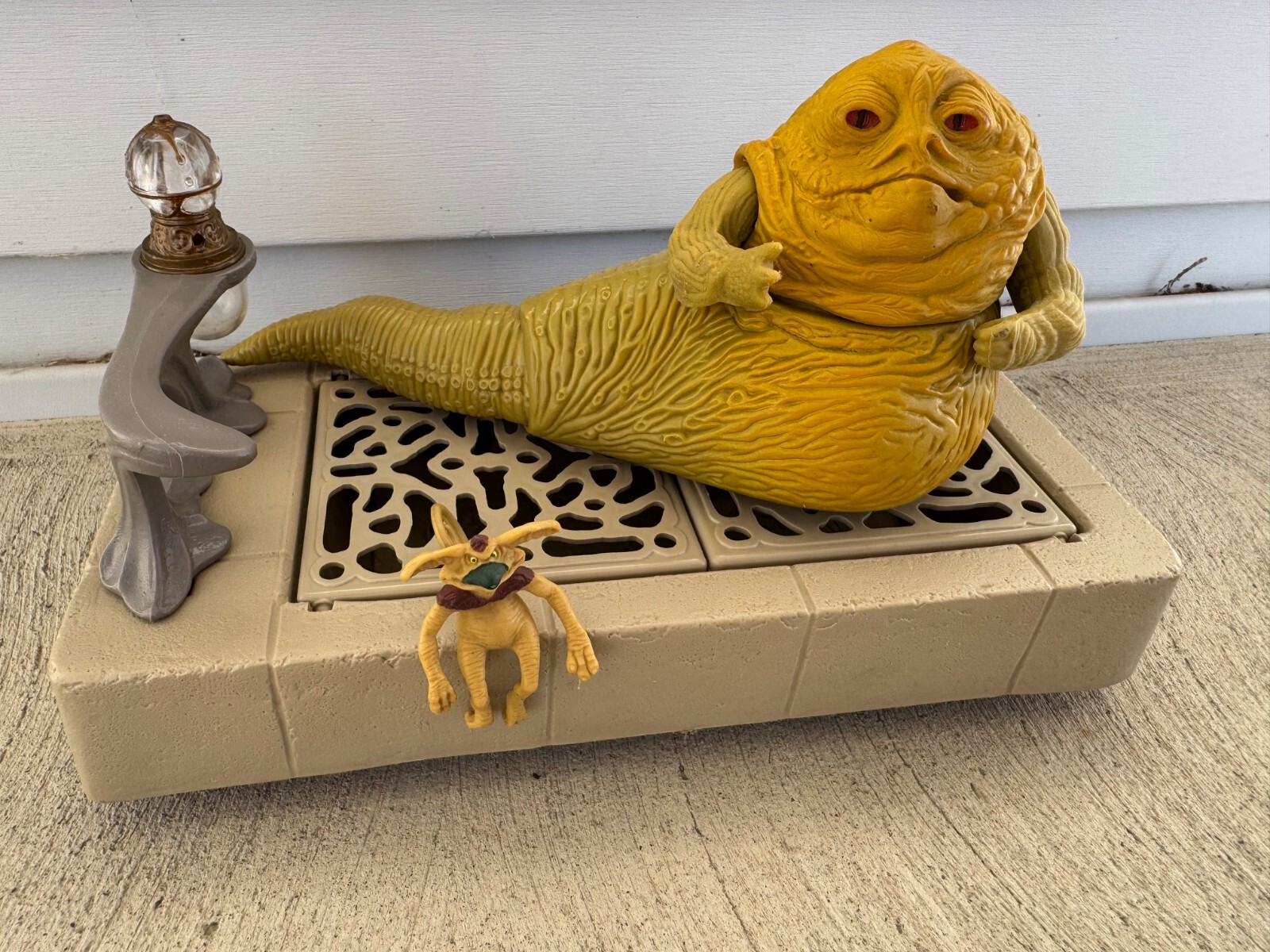 Jabba the Hutt Action Playset sold