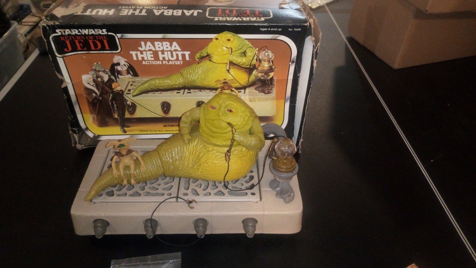 Jabba the Hutt Action Playset sold