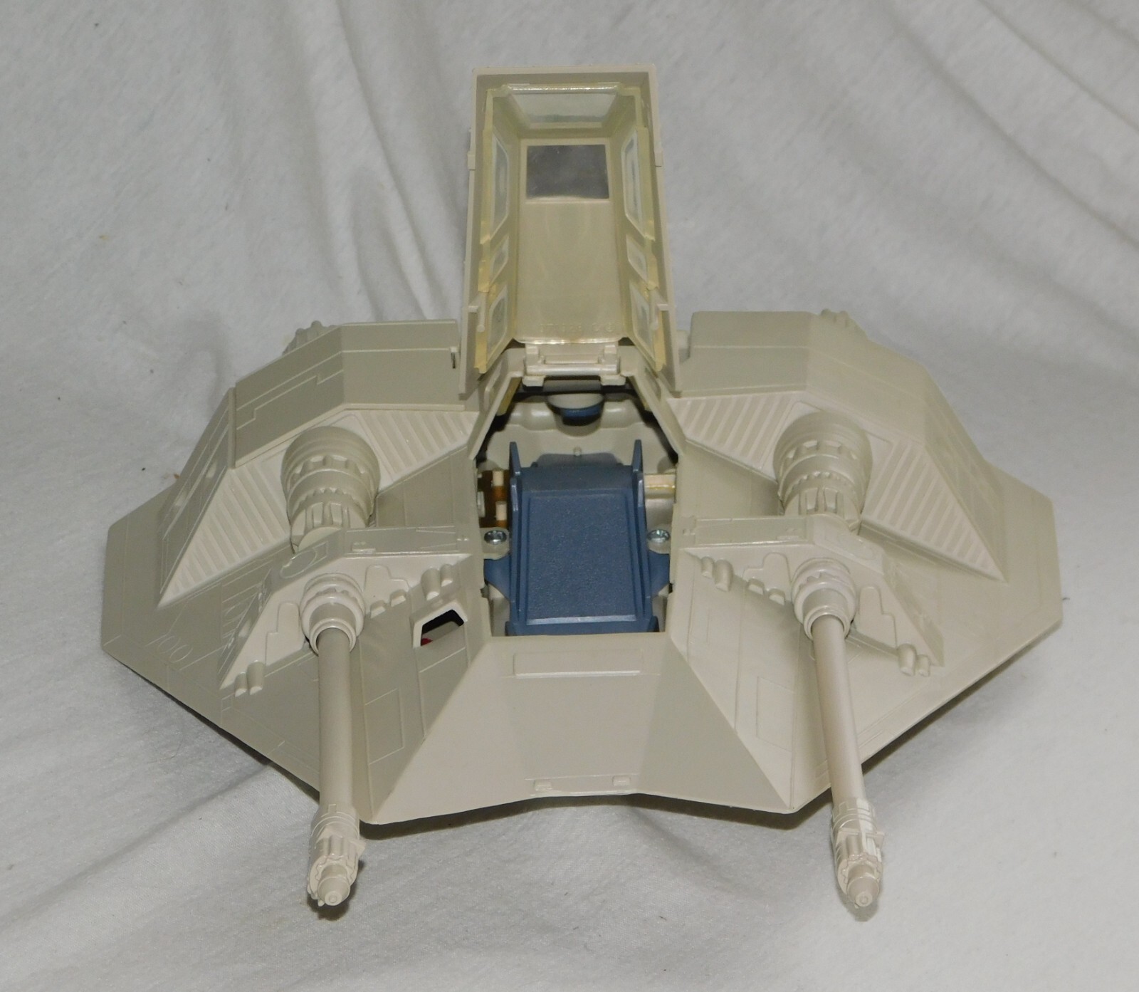 Rebel Armored Snowspeeder sold