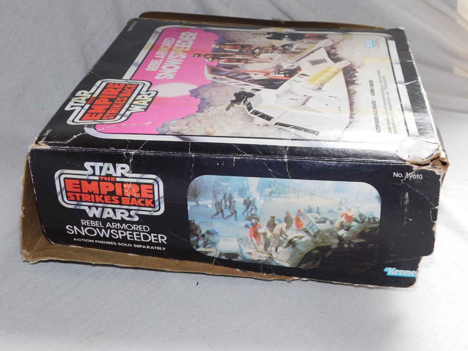 Rebel Armored Snowspeeder sold