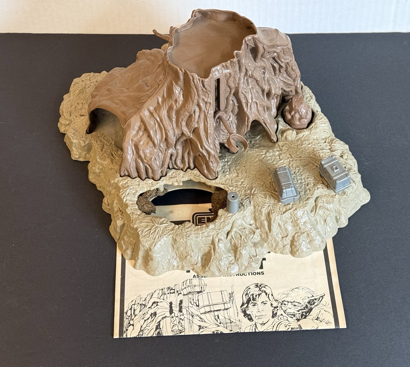 Dagobah Action Playset sold