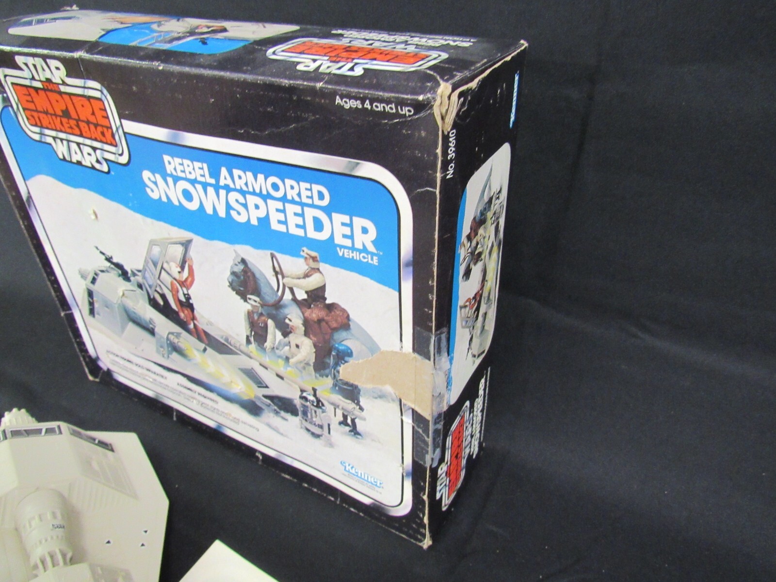 Rebel Armored Snowspeeder sold