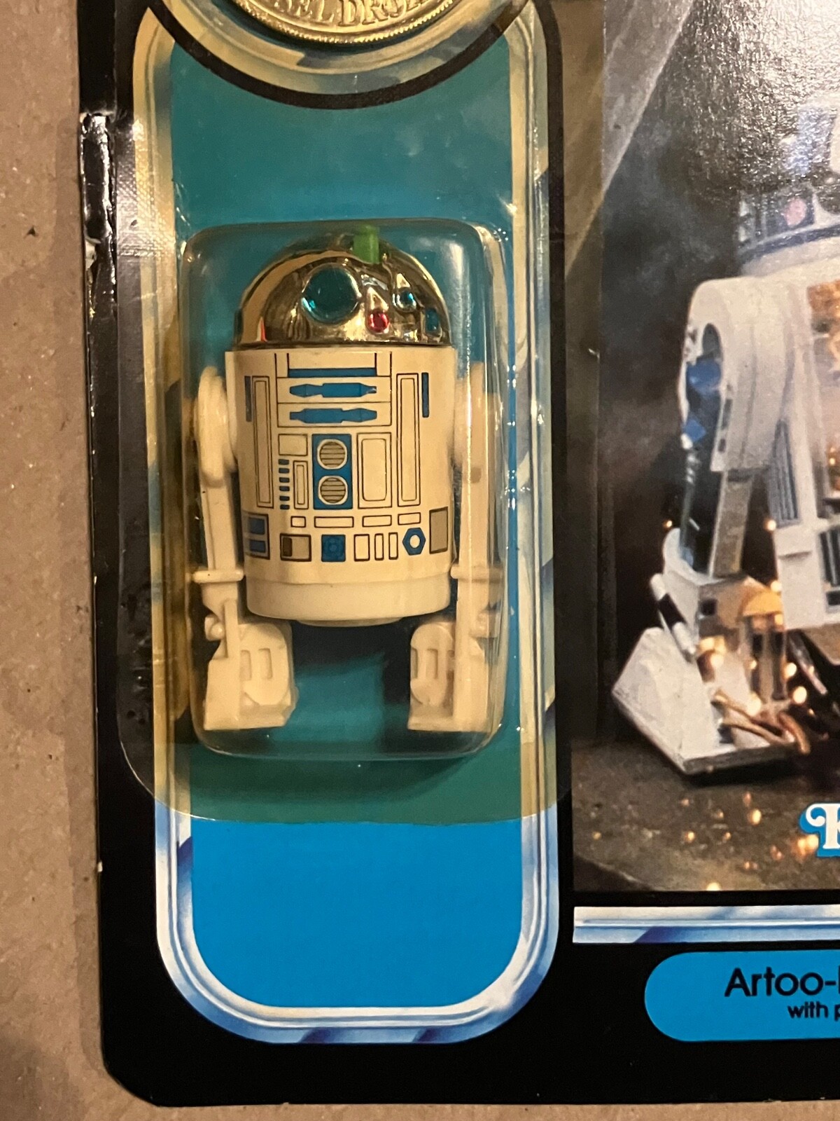 R2-D2 (Artoo-Detoo) with pop-up Lightsaber sold