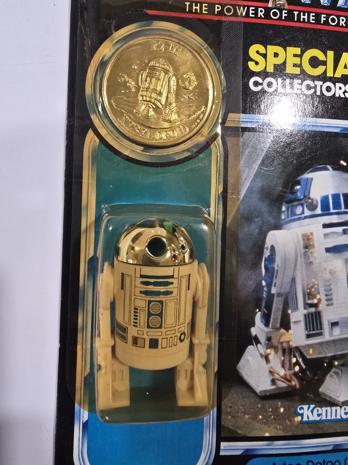 R2-D2 (Artoo-Detoo) with pop-up Lightsaber sold