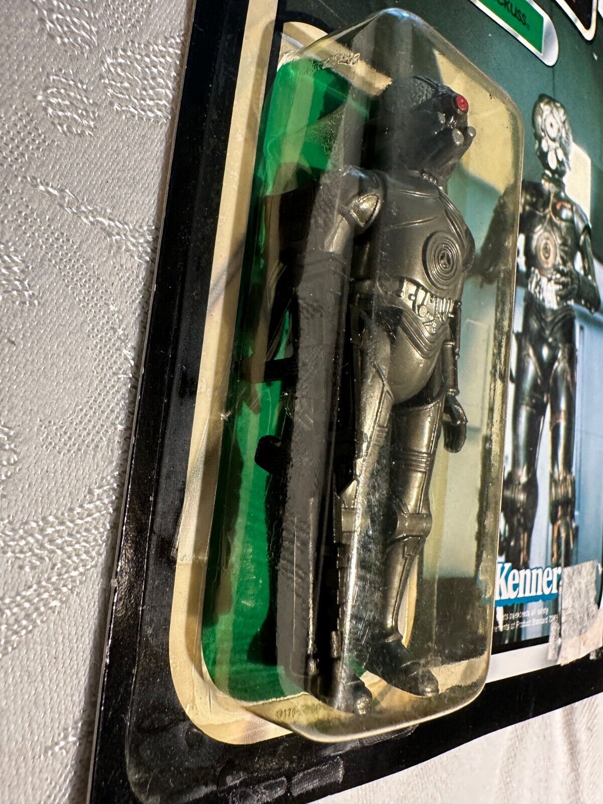 Zuckuss sold