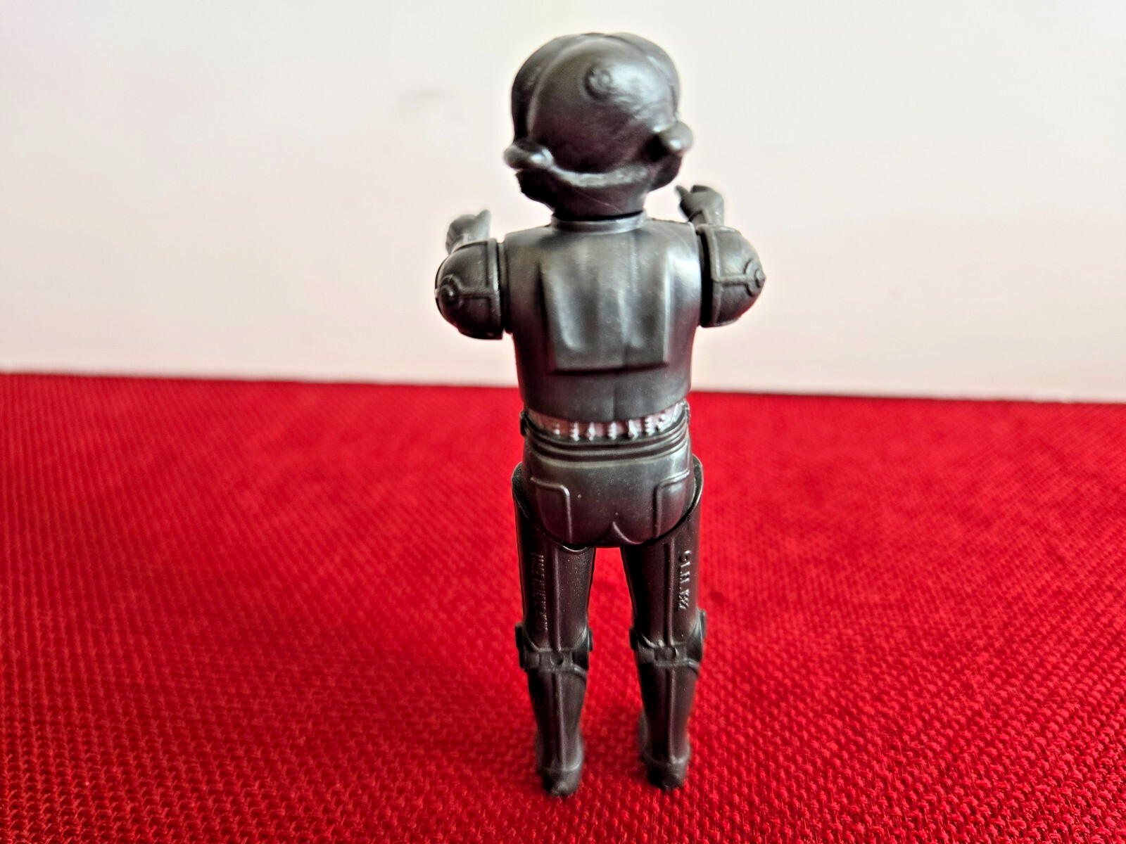 Zuckuss sold