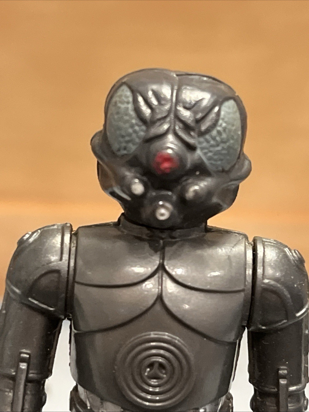 Zuckuss sold