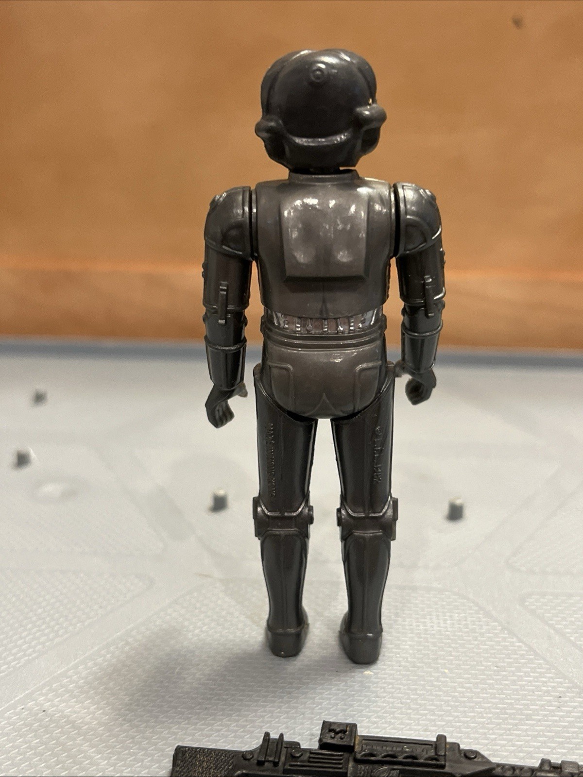 Zuckuss sold