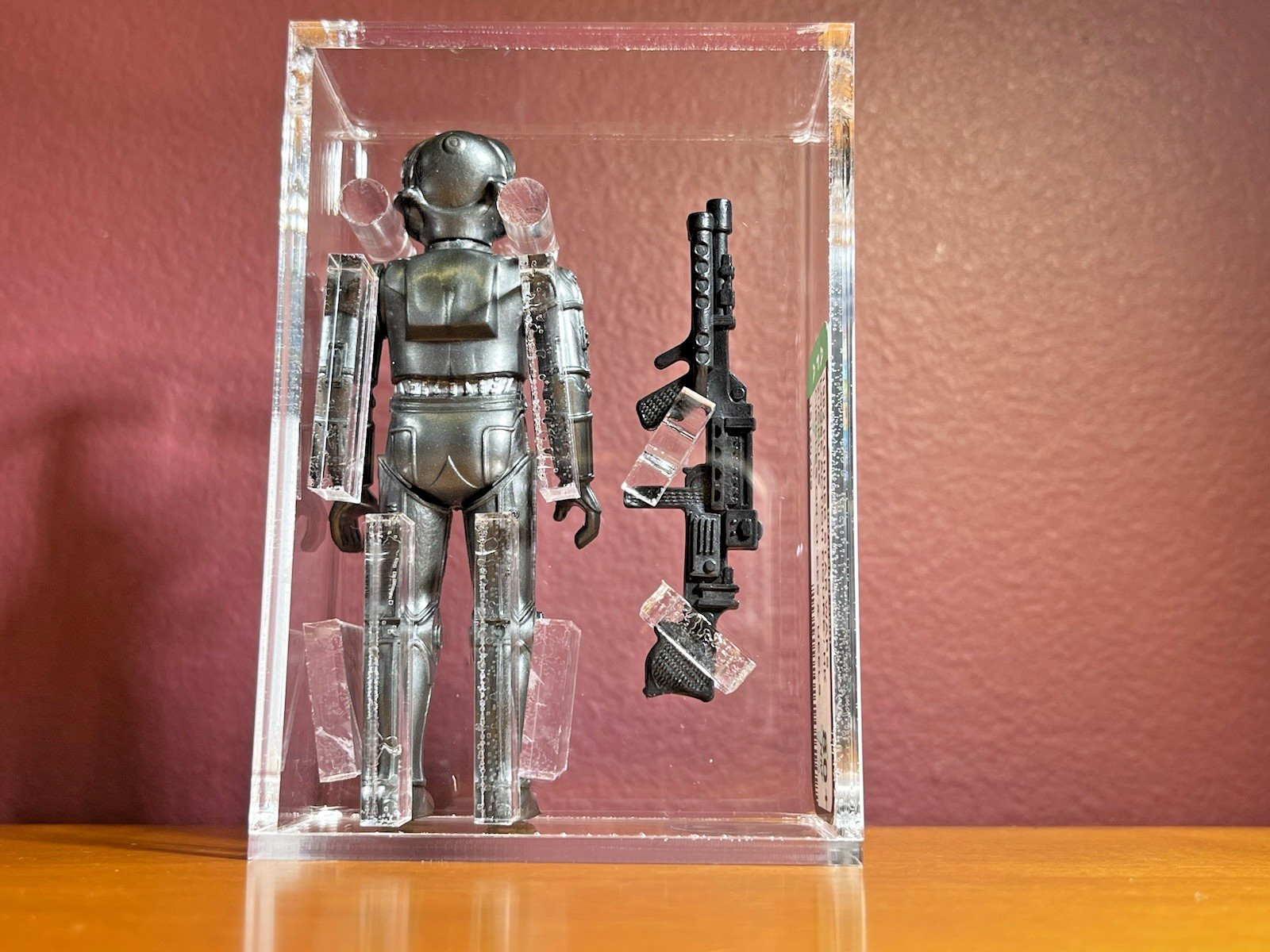 Zuckuss sold