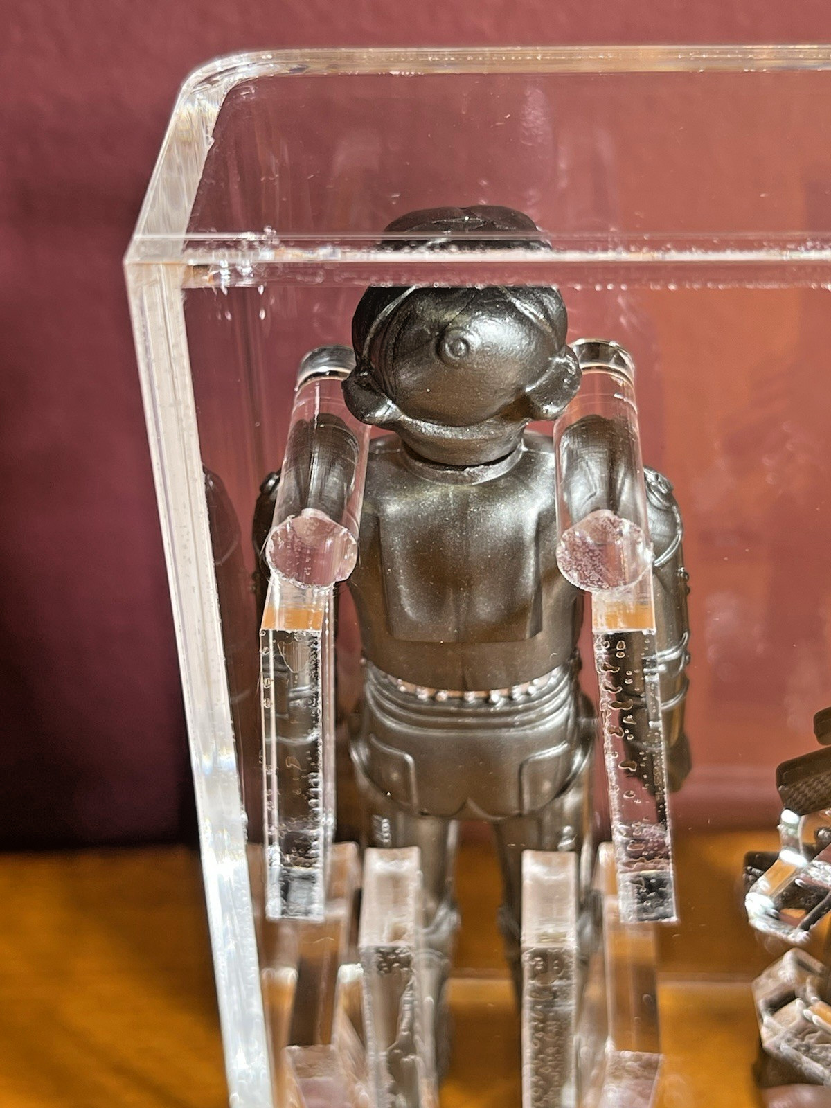 Zuckuss sold