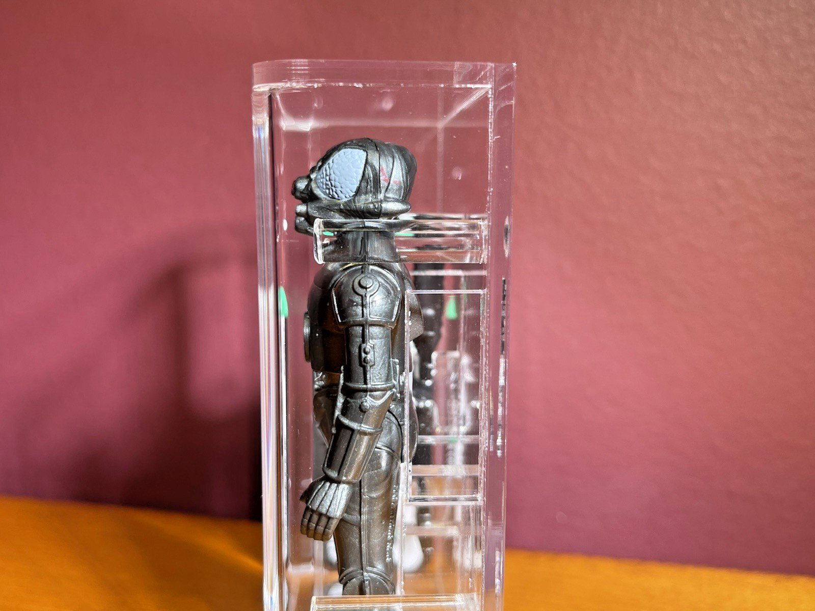 Zuckuss sold