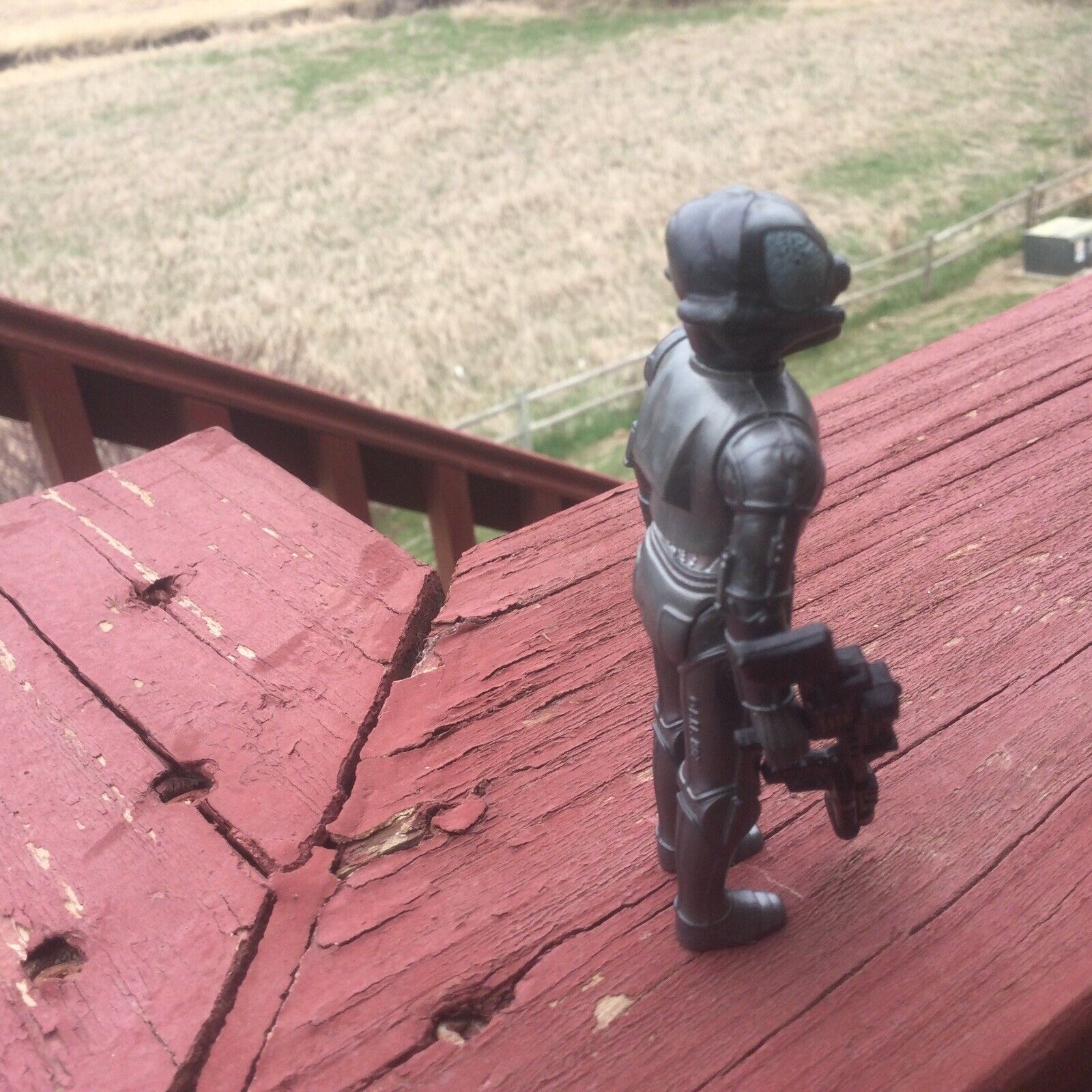 Zuckuss sold