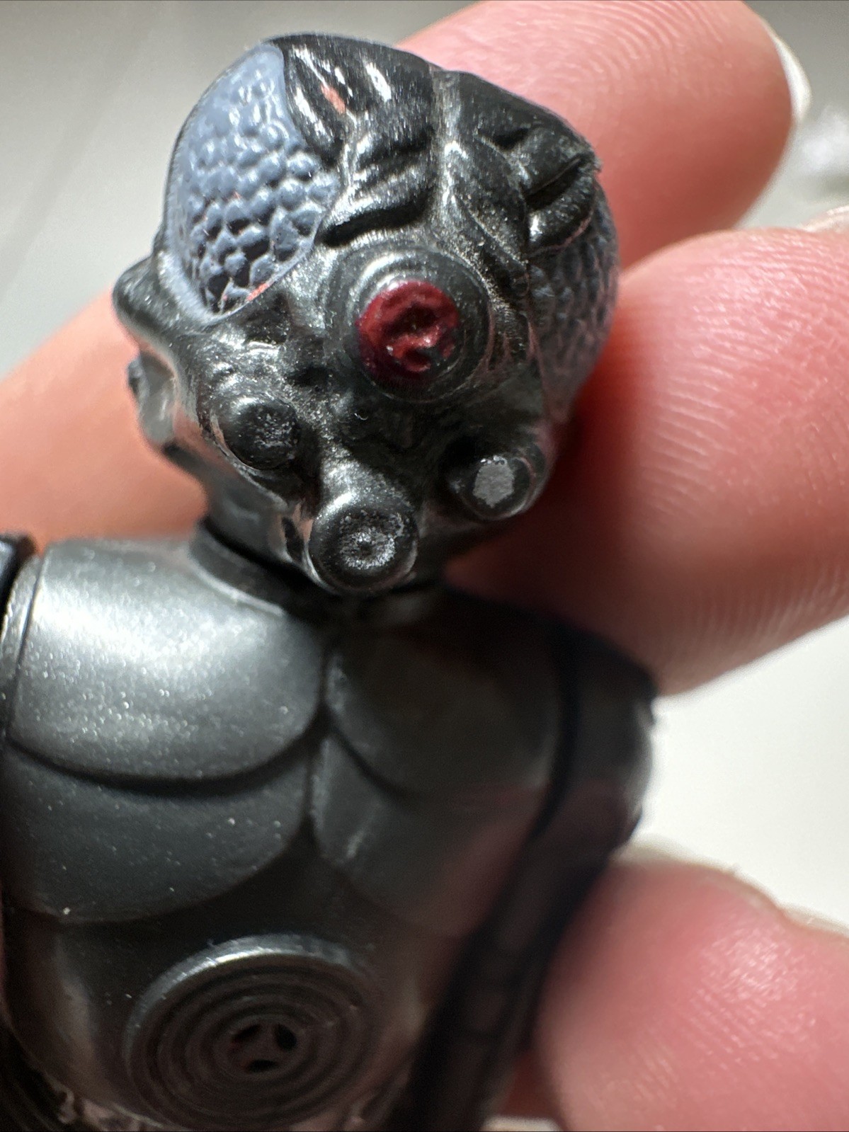 Zuckuss sold