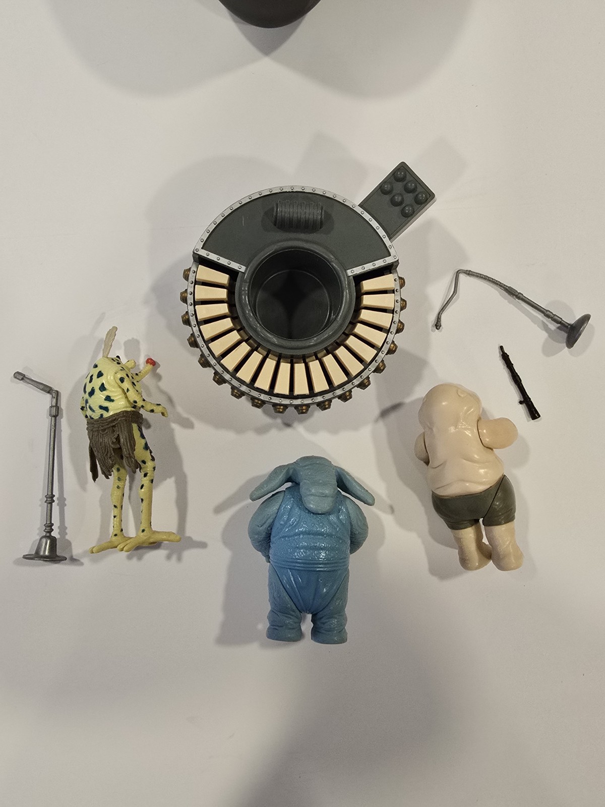 Sy Snootles & The Rebo Band sold