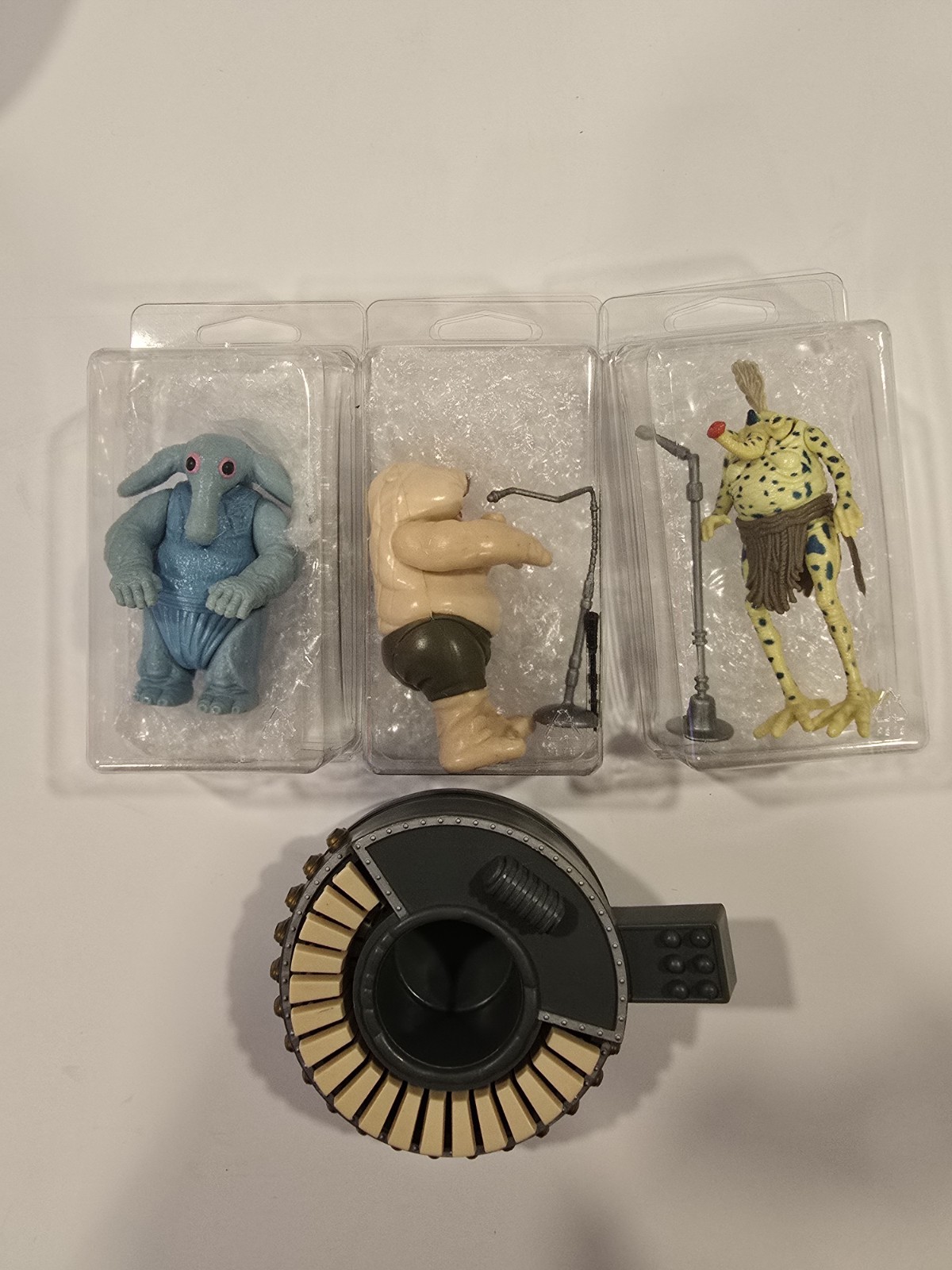 Sy Snootles & The Rebo Band sold